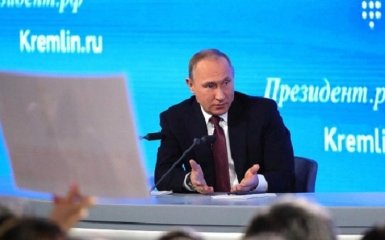 Политолог: Путин занимается самообманом