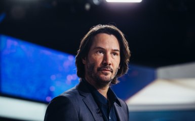 Киану Ривз больше не холостяк