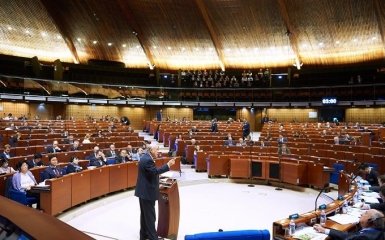 Пророссийский политик Тини Кокс возглавил ПАСЕ