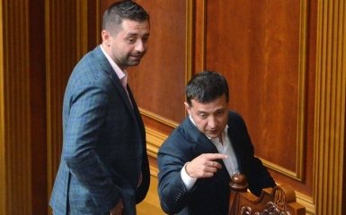 У Зеленского ответили на критику закона об олигархах