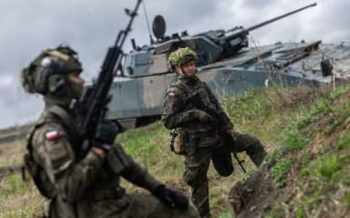 У Польщі назвали умову для втручання НАТО у війну в Україні