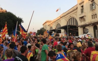 Голова уряду Каталонії закликав до нового голосування про незалежність - подробиці
