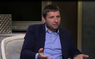 Граната не пострадала: в соцсетях посмеялись над покушением на Парасюка