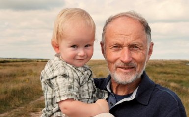 У пожилых родителей дети живут меньше
