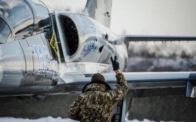 Розвідка України попередила про посилення бойової підготовки військ РФ на Донбасі