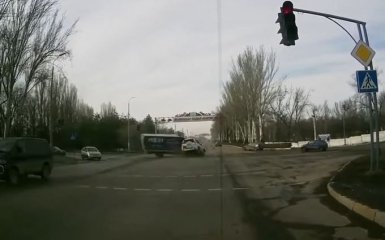 Российский дипломат устроил жуткое ДТП в Кыргызстане: появились видео и фото