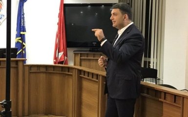 Украине грозит дефолт: Гройсман назвал риски невыполнения условий МВФ