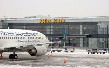 Український літак з Уханя приземлився під Києвом - що відомо