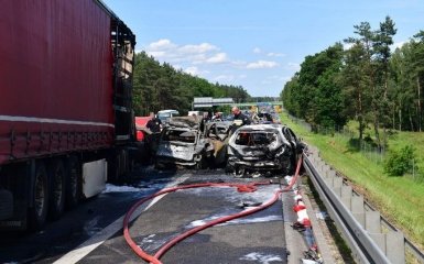 Українець став героєм польських ЗМІ після порятунку людей у масштабній ДТП