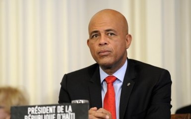 Президент Гаити ушел, не оставив преемника