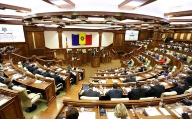 В Молдове отменили заседание парламента