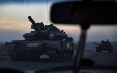 Армия РФ стягивает дополнительные силы к границе с Украиной