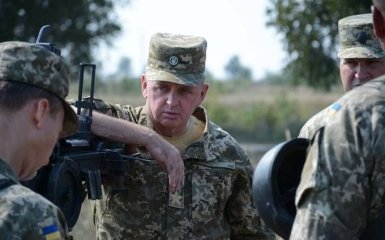 Война с Россией: Муженко назвал несколько направлений, с которых могут ударить войска Путина