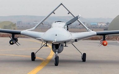 У украинской армии появятся новейшие ударные беспилотники: Порошенко сообщил о договоренности с Эрдоганом