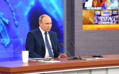 Кому він потрібен: Путін публічно висміяв отруєння Навального