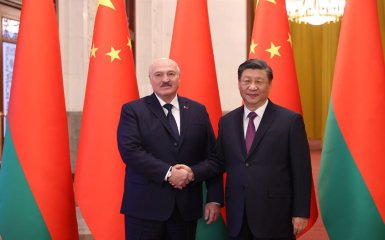Си и Лукашенко продолжают притворяться "друзьями" Украины