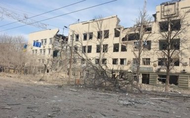 Окупанти намагаються повністю знищити Маріуполь