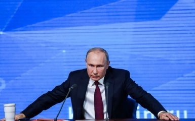 Путін виводить РФ з міжнародної угоди про військові злочини