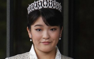 Японська принцеса проміняла титул на шлюб з незнатним коханим