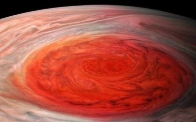 Гігантський ураган на Юпітері: в NASA показали нові видовищні фото