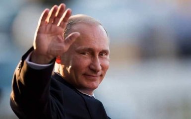 В России утвердили пожизненную неприкосновенность Путина. Теперь ему можно безнаказанно нарушать закон