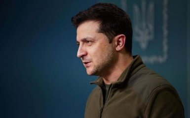 Оружие мы не сложим — Зеленский обратился к украинцам из Киева