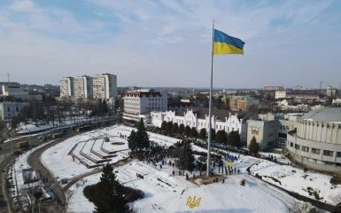 Російські війська обстріляли дитсадок в Охтирці — поранені діти