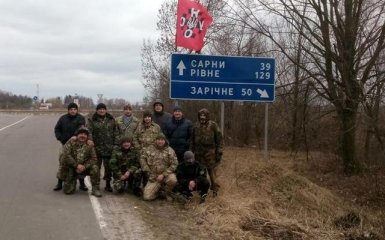 В Ровенской области также начали блокировать фуры из РФ