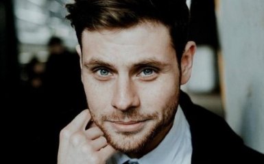 Актор Артур Логай розповів про залежність, яка його знищувала