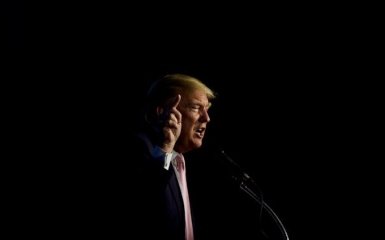 Трамп решил быть "полностью за Украину"