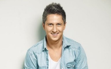 Відомий український ведучий вдруге став батьком