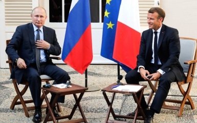 Макрон экстренно позвонил Путину из-за Украины