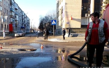 Город на Донбассе затопило питьевой водой: появились фото с места событий