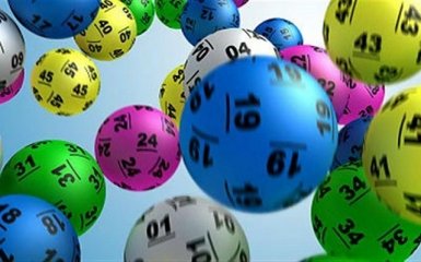 У групі з 60 чоловік у двох співпадуть місяць і день народження з імовірністю 99%