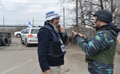 Опубліковані нові фото з фронтового Донбасу