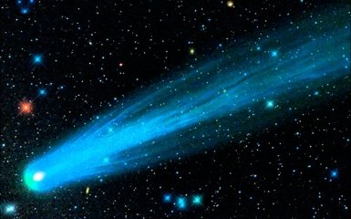NASA показало комету, пролетевшую мимо Земли: опубликовано видео
