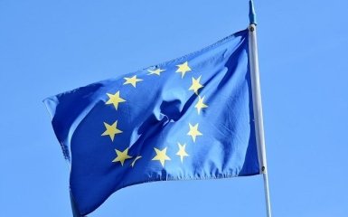 Туск скликає екстрений саміт ЄС: що сталося