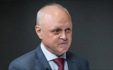 У Зеленского отреагировали на замену Петром Порошенко командующего ООС