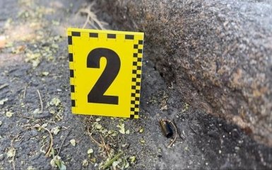 В Одессе неизвестные открыли стрельбу по авто. Полиция ввела в действие операцию "Сирена"