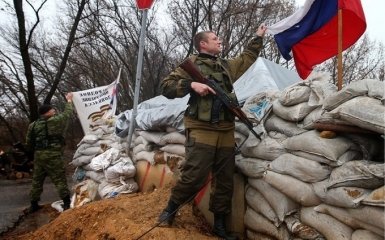 Разведка показала компромат на россиян, которые воюют на Донбассе