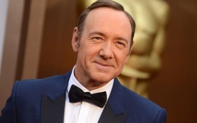 Кевин Спейси признался в гомосексуализме после обвинений в домогательствах