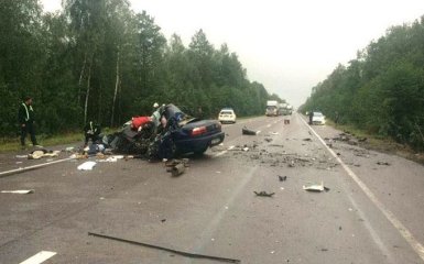 На Волині сталася страшна ДТП, загинули відомі політологи та активіст