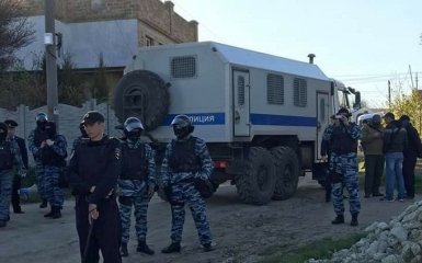 Обыски в Крыму сопровождались стрельбой и избиением - соцсети