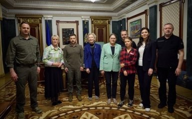 Зеленский встретился с экоактивисткой Гретой Тунберг