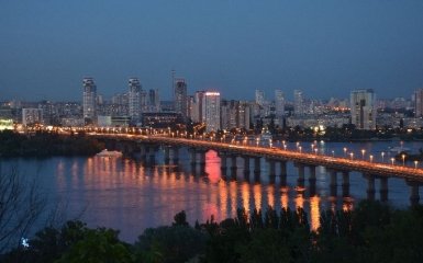 В Киеве на ремонт закроют мост Патона — известна дата и схема объезда