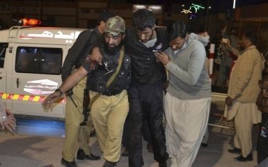 У Пакистані напали на поліцейську академію, багато загиблих: з'явилися фото і відео