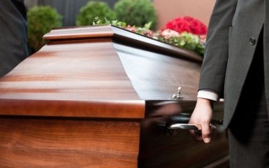 В Україні вступили в силу нові правила поховання людей: з'явилися роз'яснення