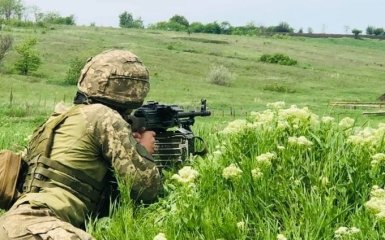 ВСУ понесли потери на Донбассе от снайперского огня из ОРДЛО
