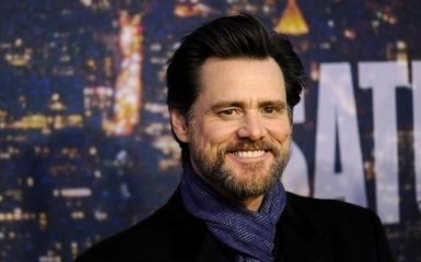 Джим Керри показал, как Трамп шантажировал Зеленского