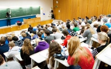 В Україні підвищено стипендії: названі всі цифри